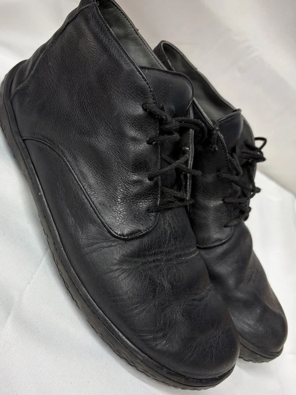 Classic Black Men's Leather Lace-Up Shoes